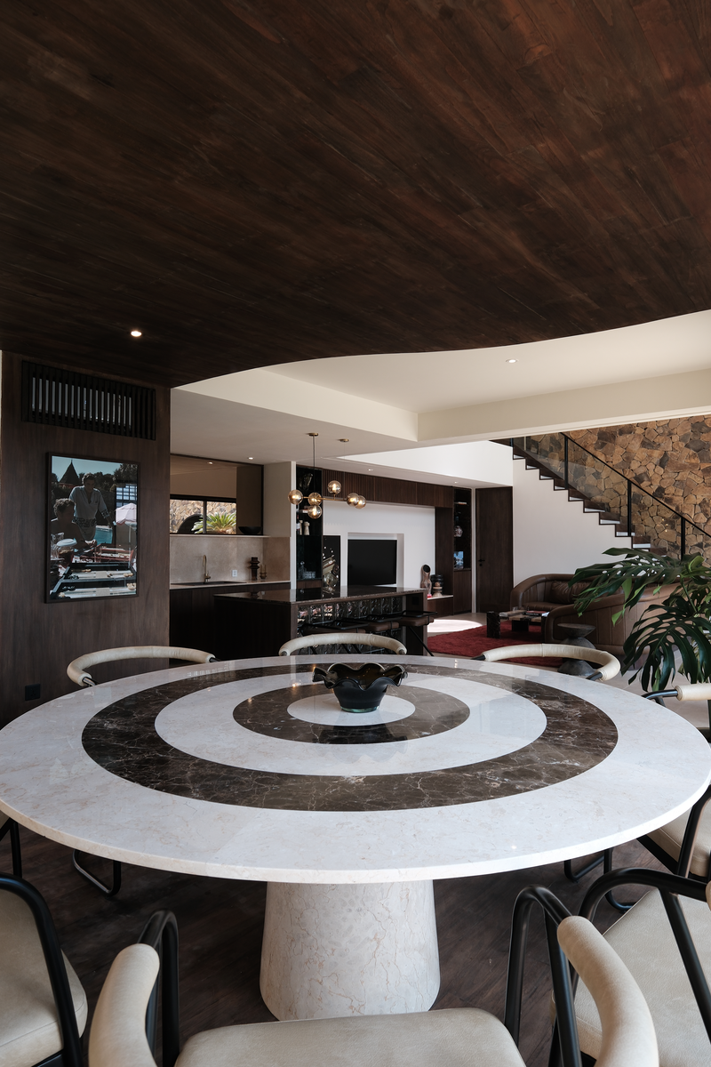 Easton Dining Table