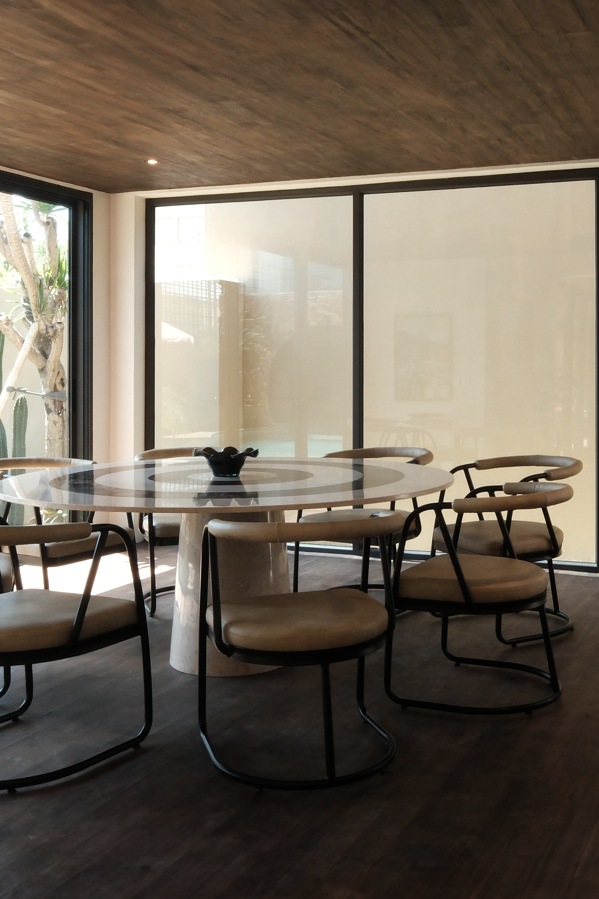 Easton Dining Table