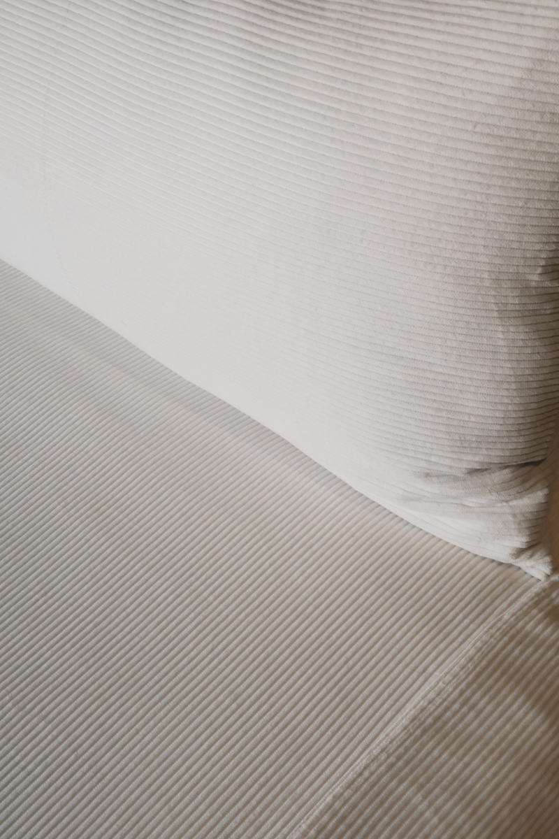Olsen Bedding