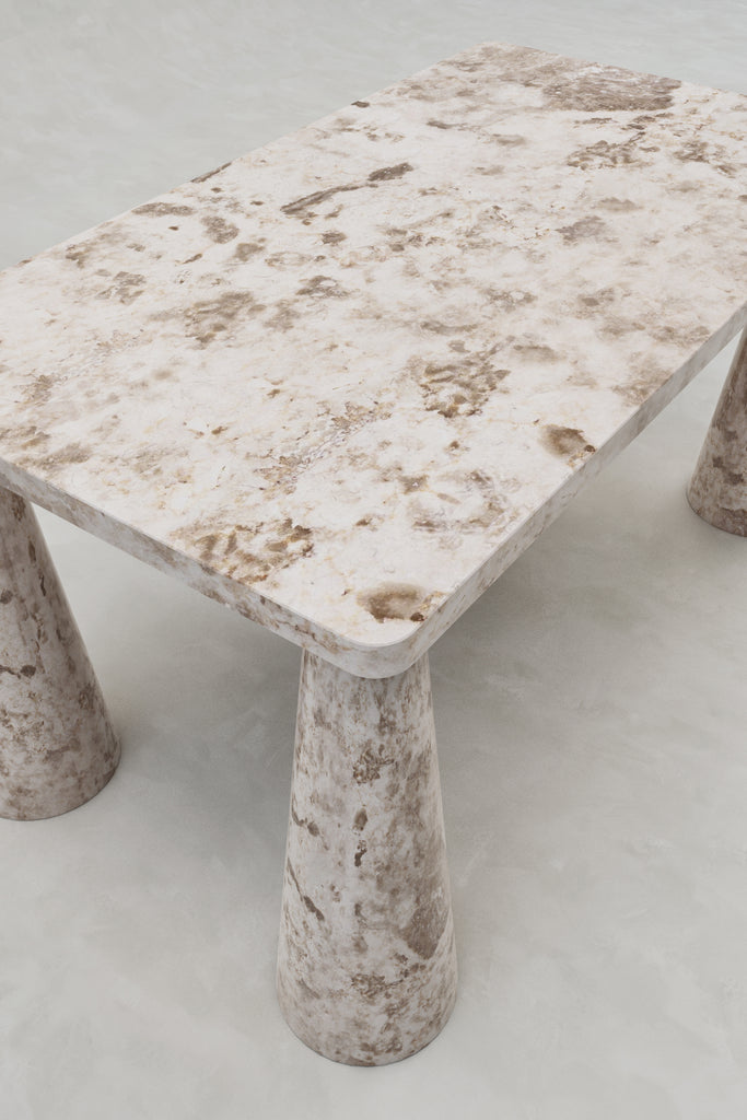 Maia Dining Table – Crema Marble